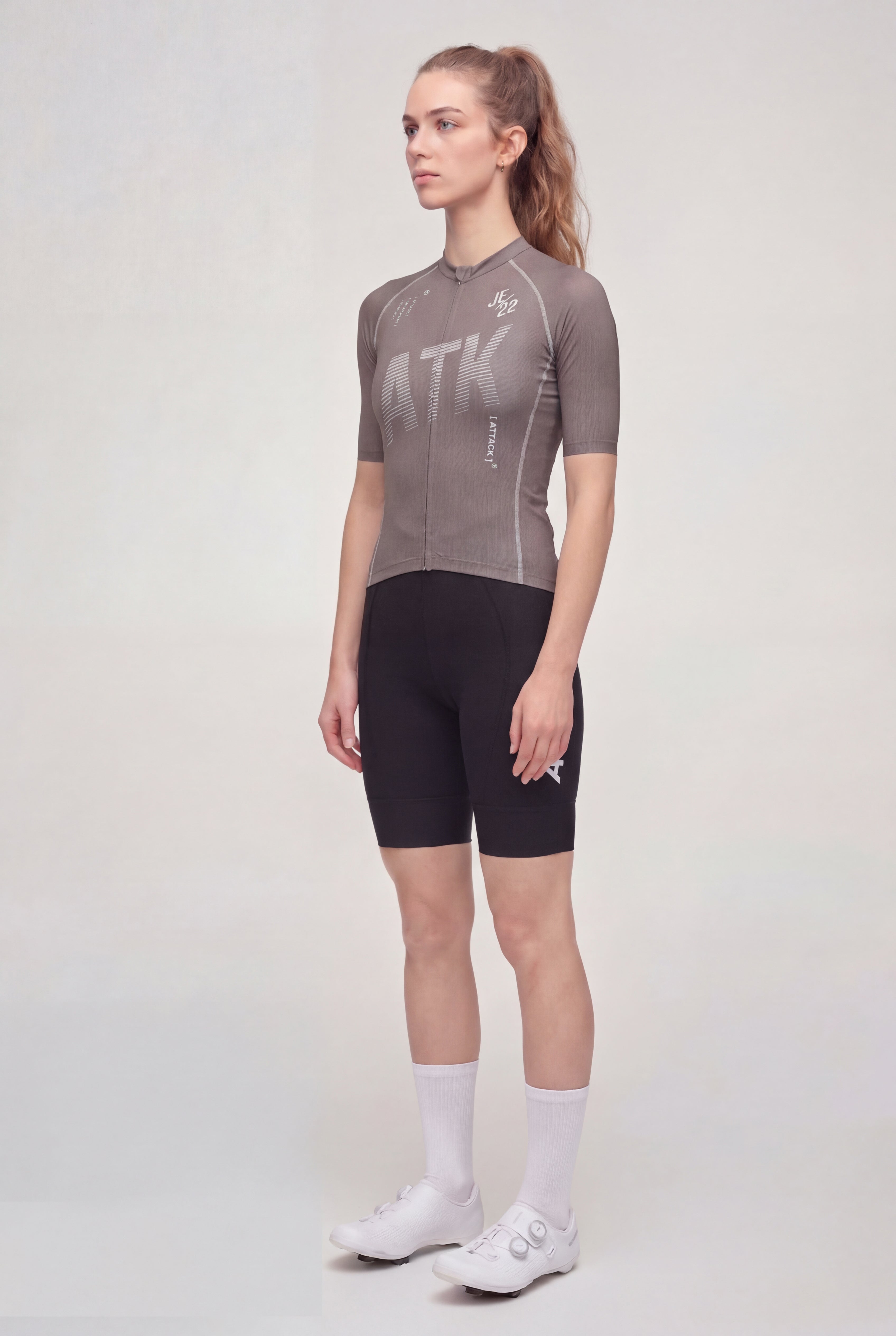 ATK Women_s performance short sleeved jersey- Taupe