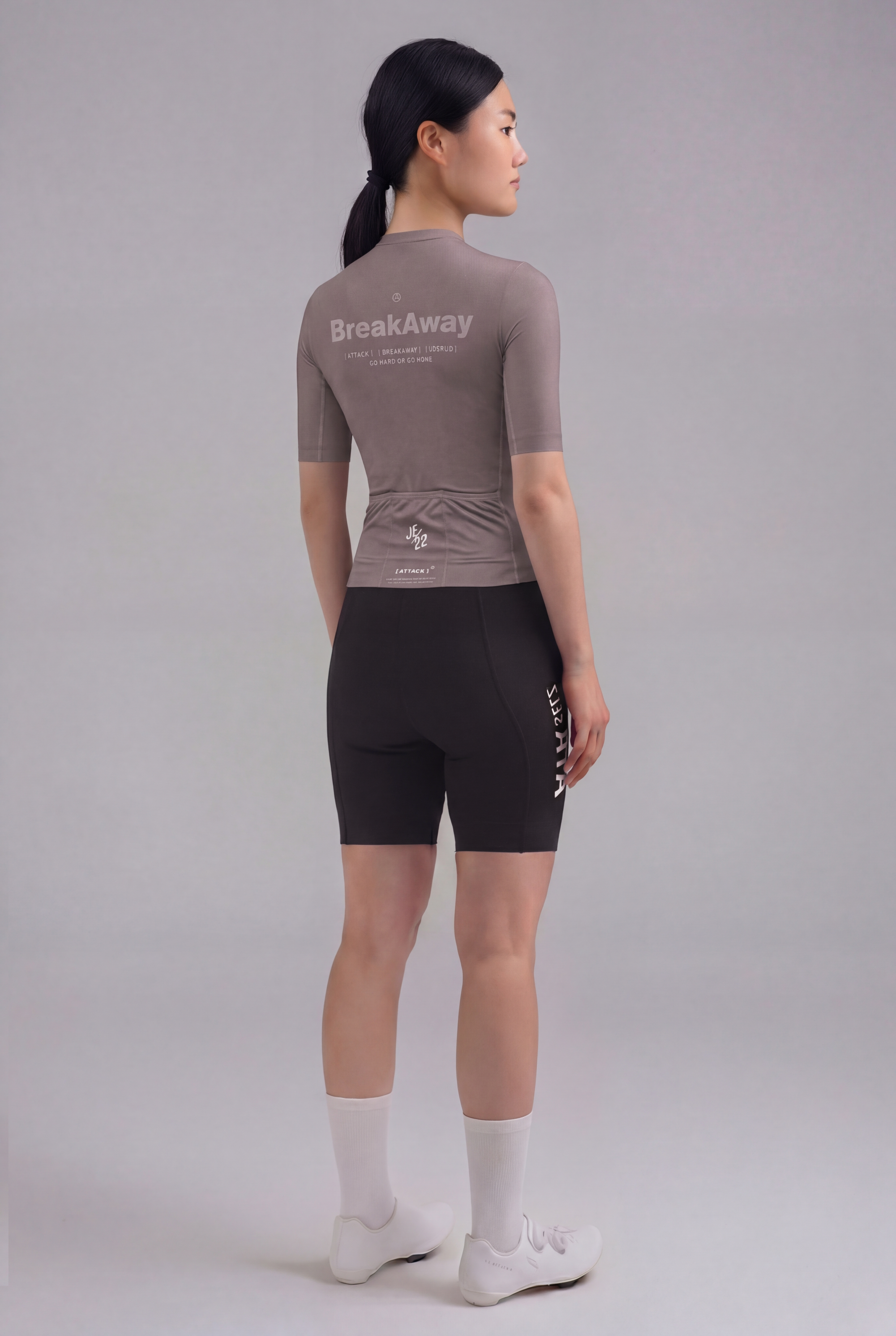 ATK Women_s performance short sleeved jersey- Taupe